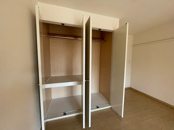 物件内観写真9　(収納)