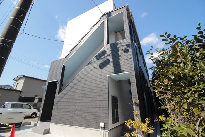 物件外観写真2　(外観写真)