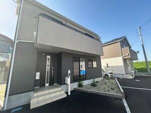 クレイドルガーデン外観写真
