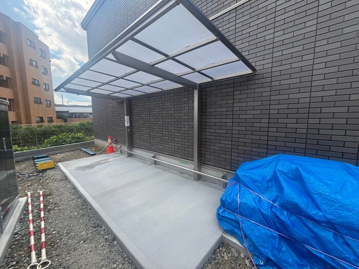 物件外観写真3　(駐輪場)