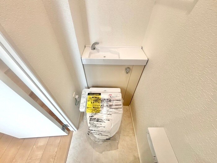 物件内観写真13　(トイレ)