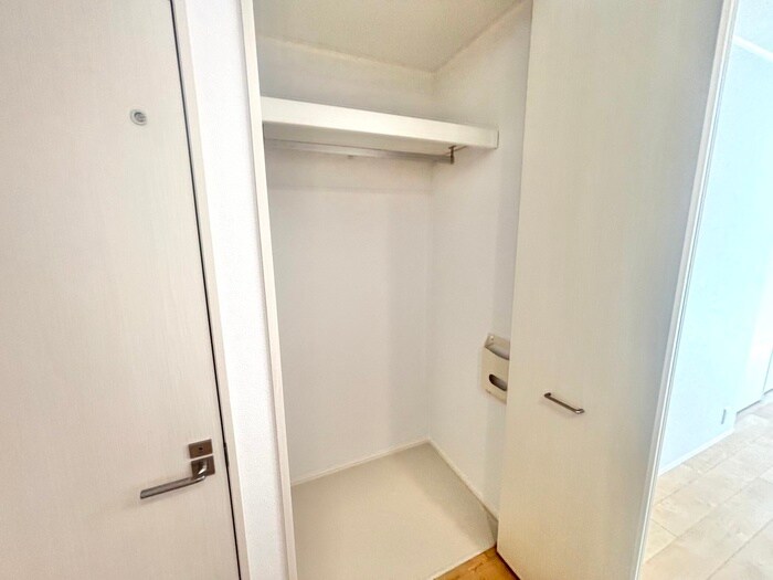 物件内観写真16　(収納)