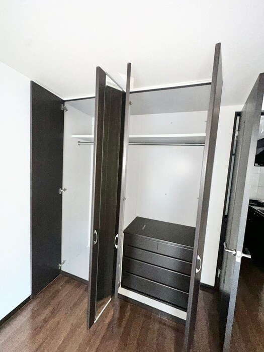 物件内観写真10　(収納)