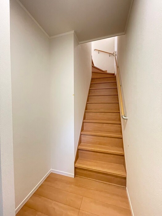 物件内観写真15　(廊下)