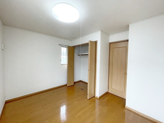 物件内観写真17　(居室)