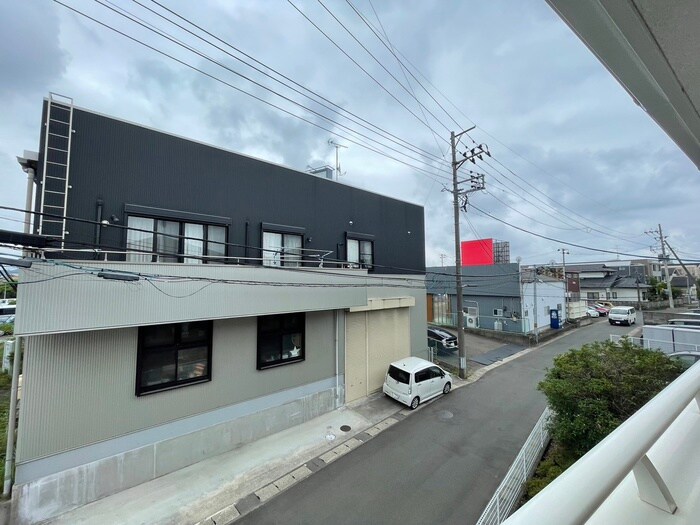 物件内観写真20　(室内からの展望)