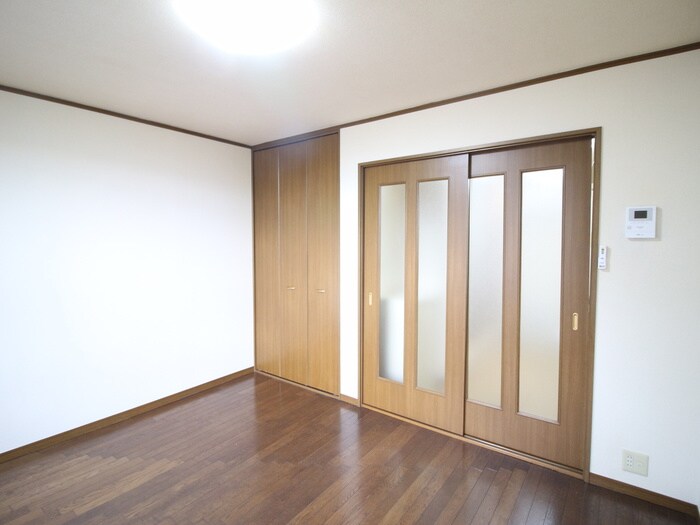 物件内観写真5　(居室)