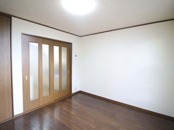 物件内観写真15　(居室)