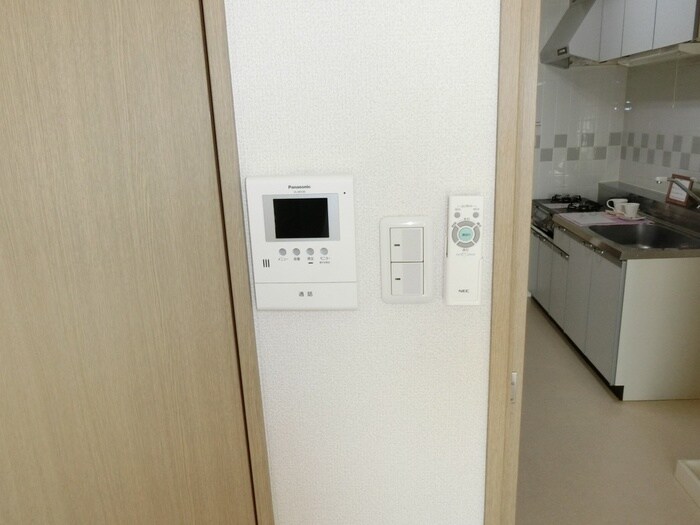 物件内観写真10　(内観写真)