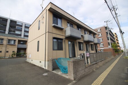 シャーメゾンプレジオＣ外観写真