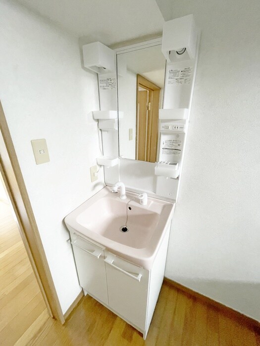 物件内観写真12　(洗面)