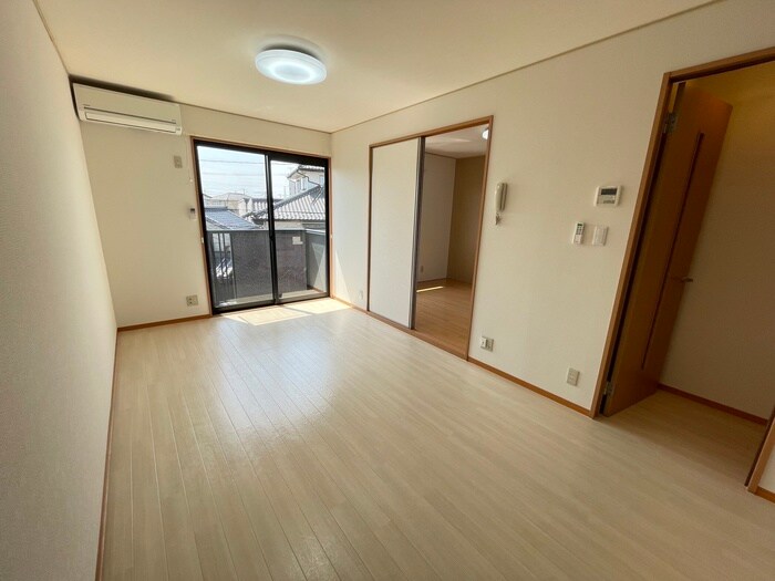 物件内観写真7　(居室)