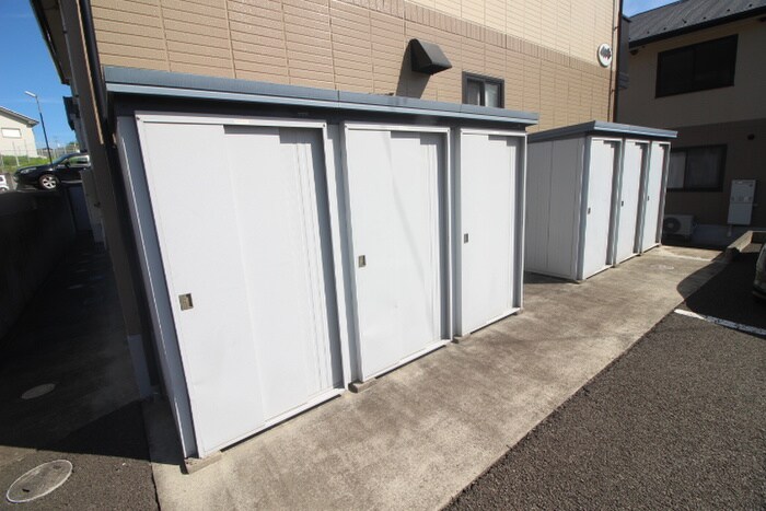 物件外観写真4　(建物設備)