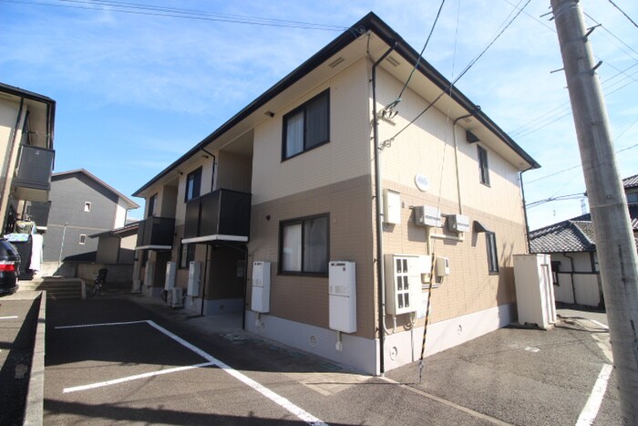 物件外観写真5　(外観写真)