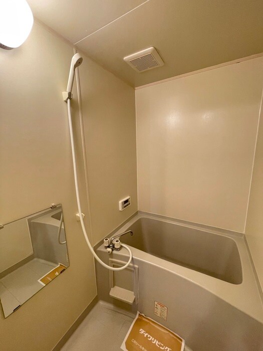 物件内観写真10　(バス／シャワールーム等)