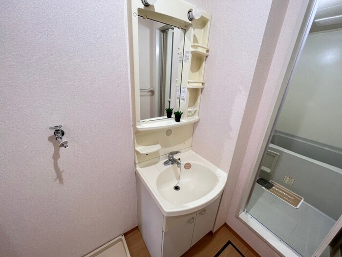 物件内観写真11　(洗面)