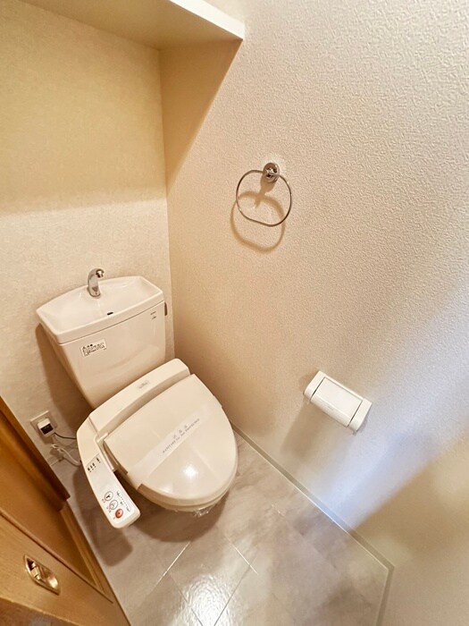 物件内観写真16　(トイレ)