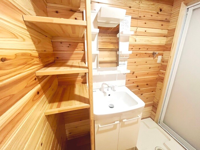 物件内観写真12　(洗面)