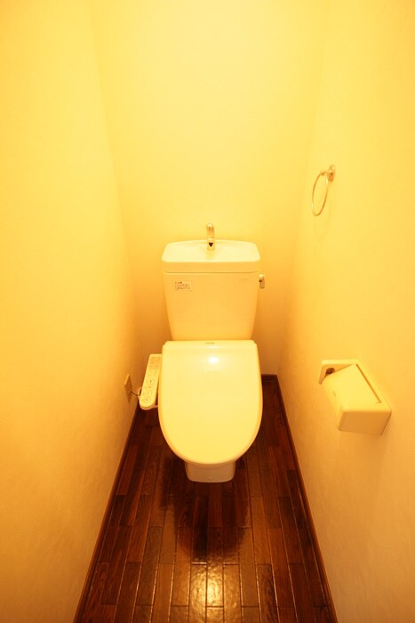 物件内観写真11　(トイレ)