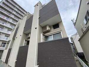ハーモニーテラス東照宮外観写真