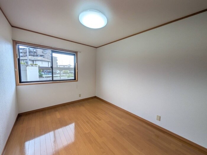 物件内観写真18　(居室)