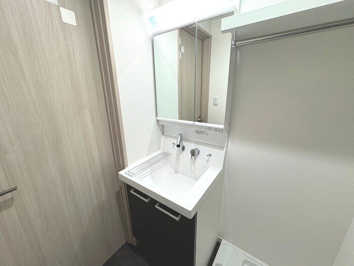 物件内観写真13　(洗面)