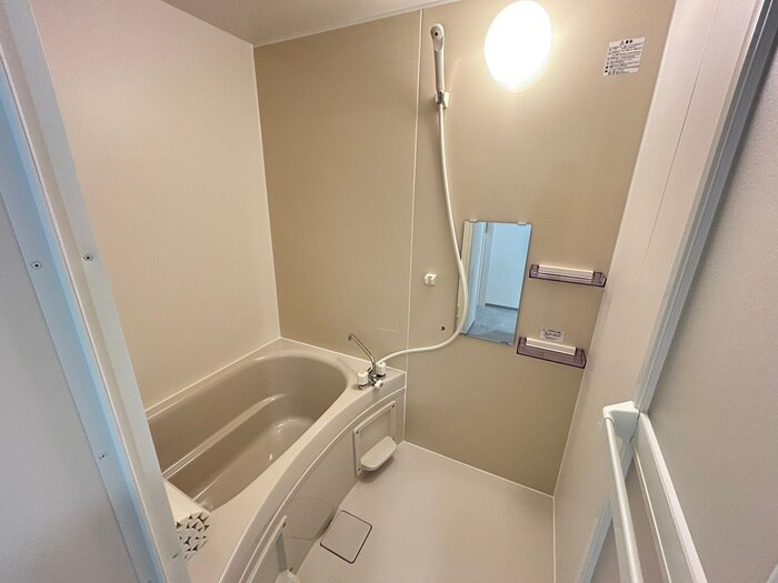 物件内観写真11　(バス／シャワールーム等)