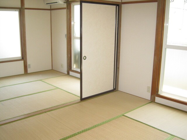 物件内観写真4　(内観写真)