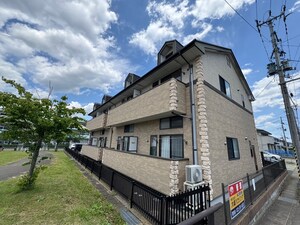 シュラーフ・エス外観写真