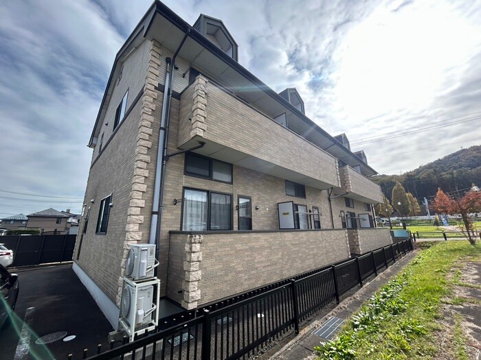 物件外観写真2　(その他)