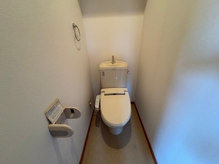 物件内観写真13　(トイレ)