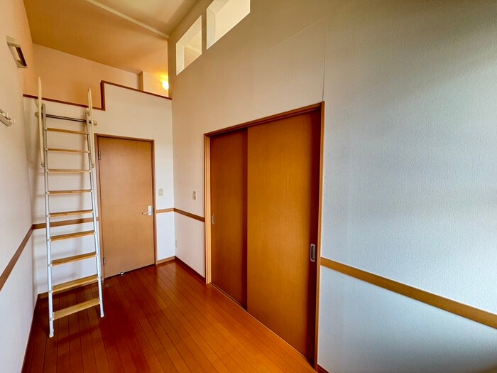 物件内観写真17　(居室)