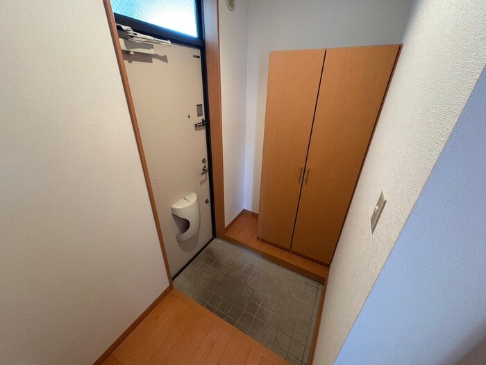物件内観写真20　(玄関)