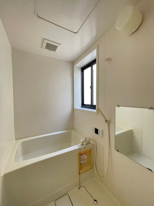 物件内観写真10　(バス／シャワールーム等)