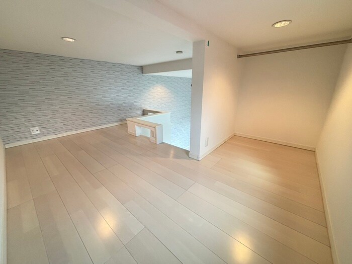 物件内観写真9　(ロフト)