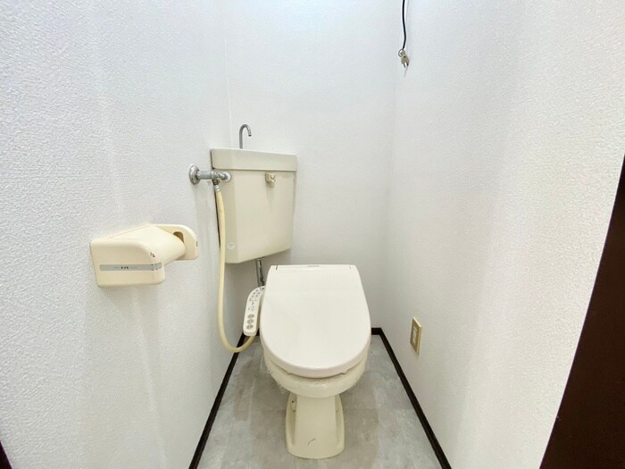 物件内観写真12　(トイレ)