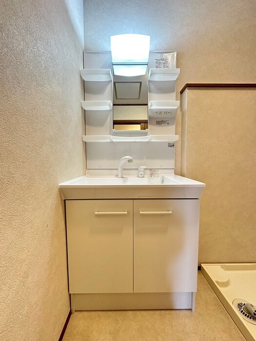 物件内観写真13　(洗面)