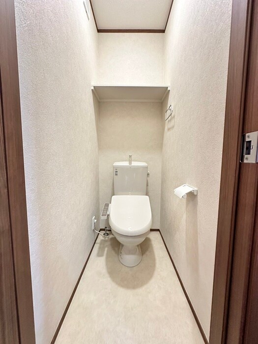 物件内観写真14　(トイレ)