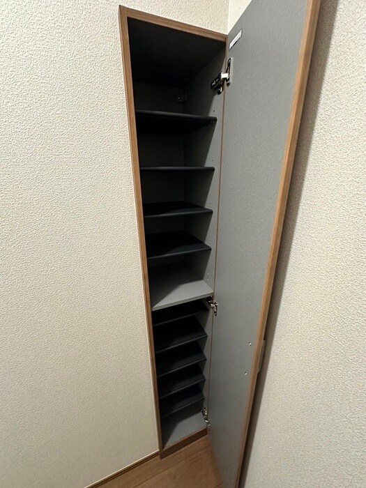 物件内観写真17　(靴箱)
