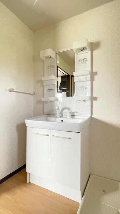 物件内観写真12　(洗面)