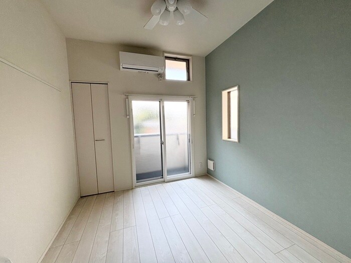 物件内観写真8　(居室)