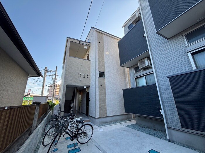 物件外観写真4　(外観写真)