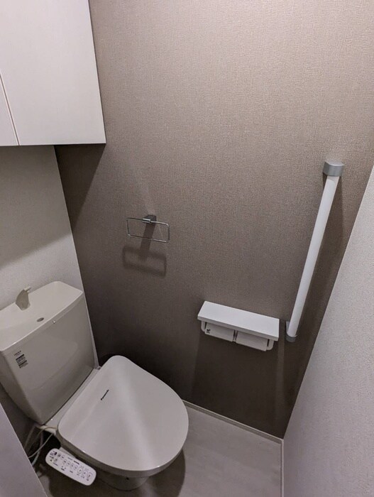 物件内観写真14　(トイレ)