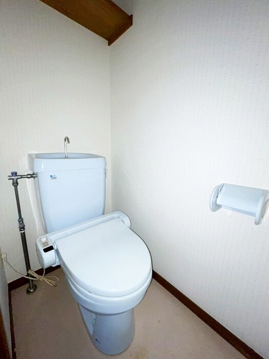 物件内観写真9　(トイレ)