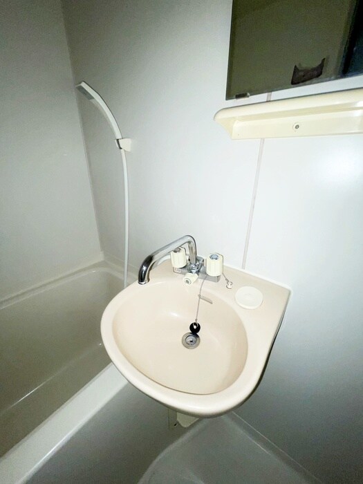 物件内観写真10　(洗面)