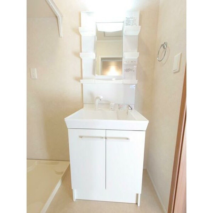 物件内観写真13　(洗面)