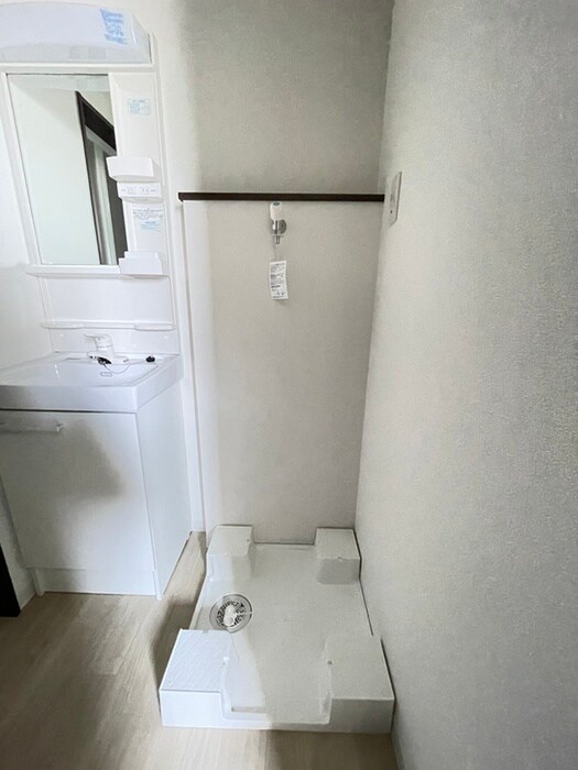 物件内観写真15　(洗濯機置場)