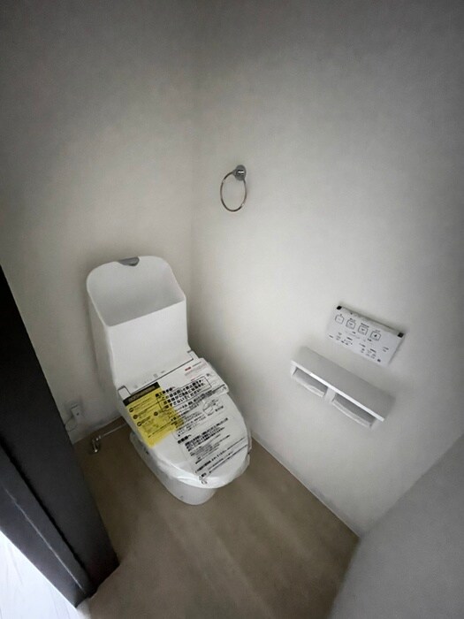 物件内観写真16　(トイレ)