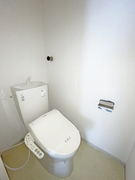 物件内観写真10　(トイレ)