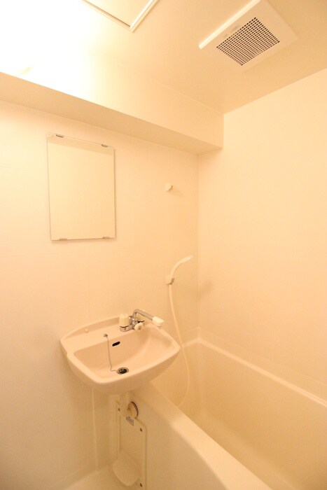 物件内観写真12　(バス／シャワールーム等)